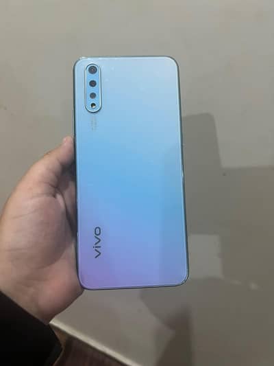 Vivo S1