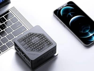Minisforum EM680 PC