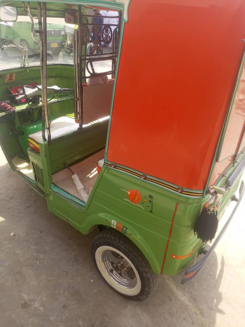 2016 model auto riksha 5