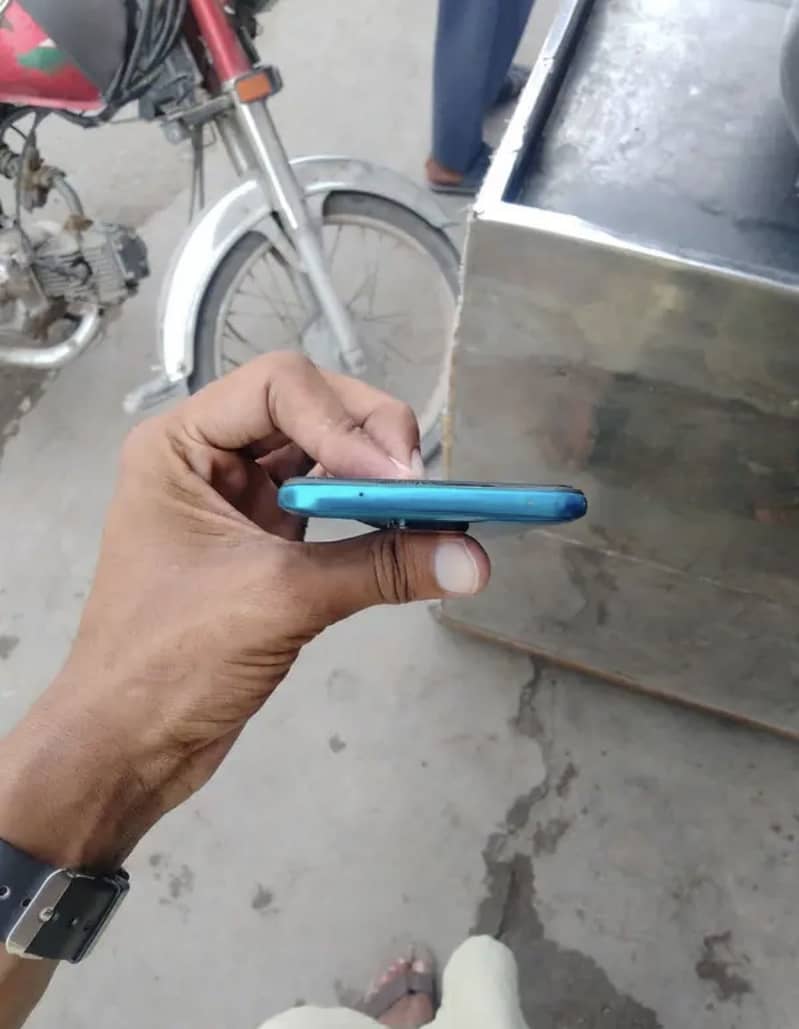 Xiaomi Redmi Note 9S 2
