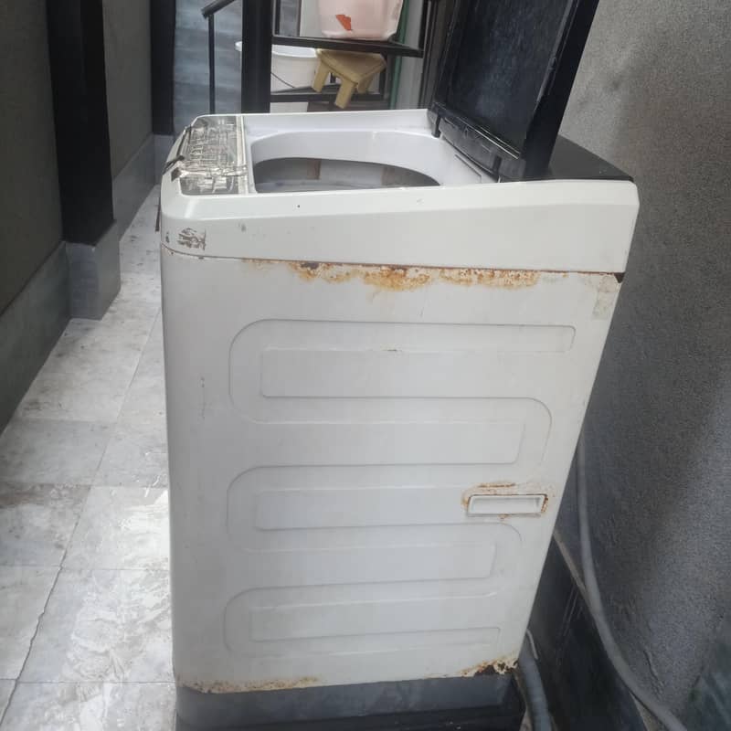 Dawlance fully automatic washing machine 1