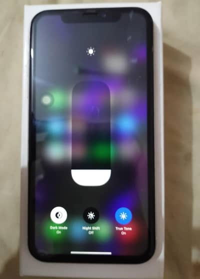 Apple iPhone XR
