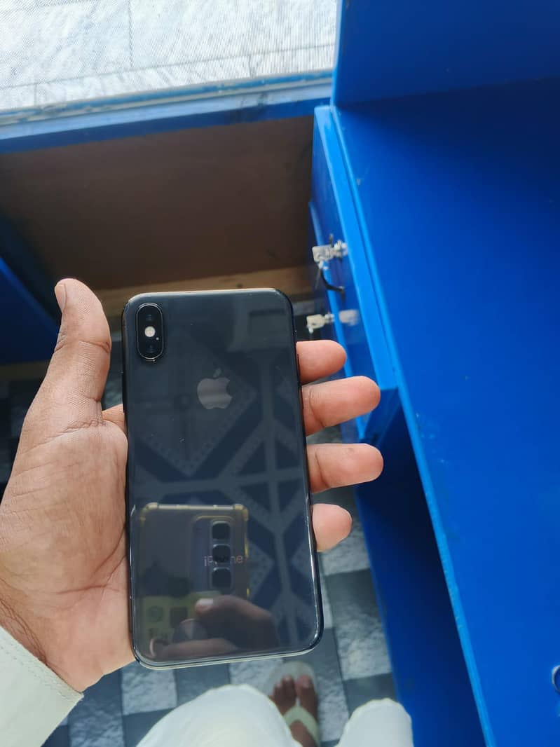 Apple iPhone X 2