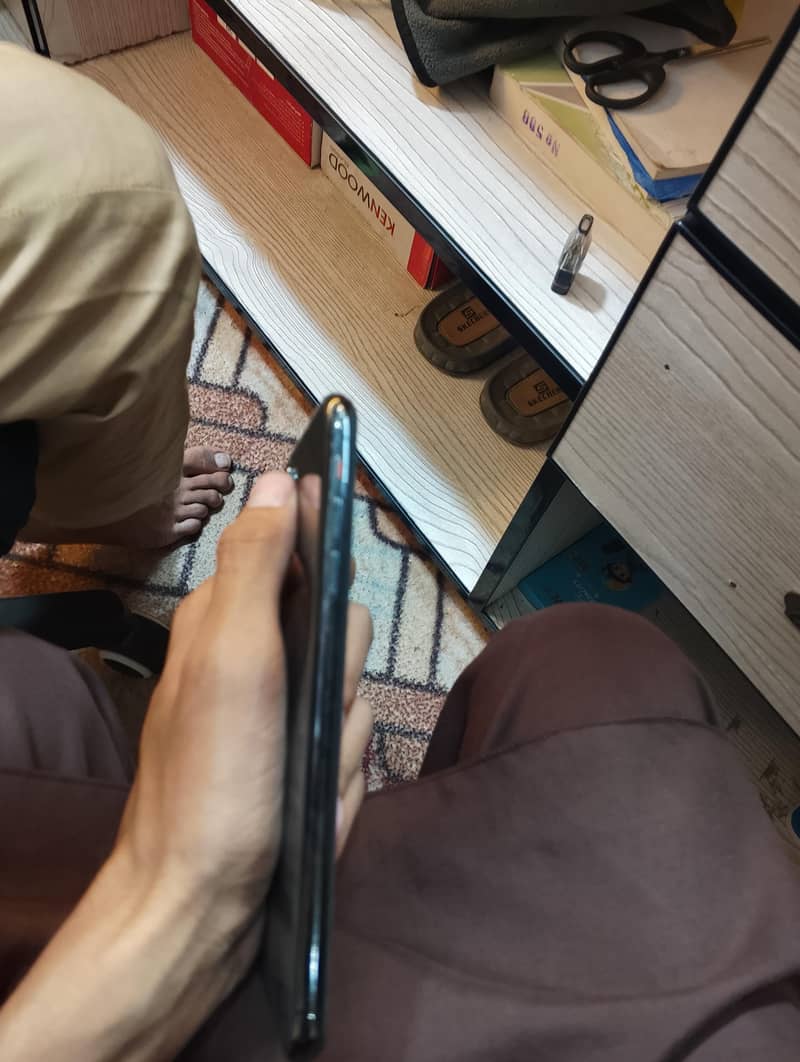 Apple iPhone XS Max 2