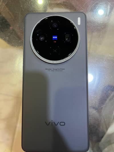 Vivo X100s