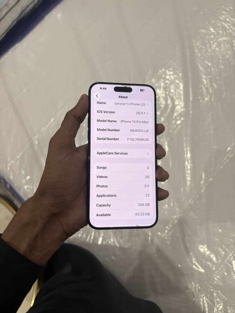 Apple iPhone 15 Pro Max 8