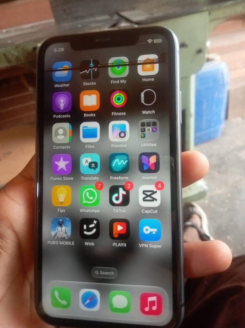 Apple iPhone 11 1