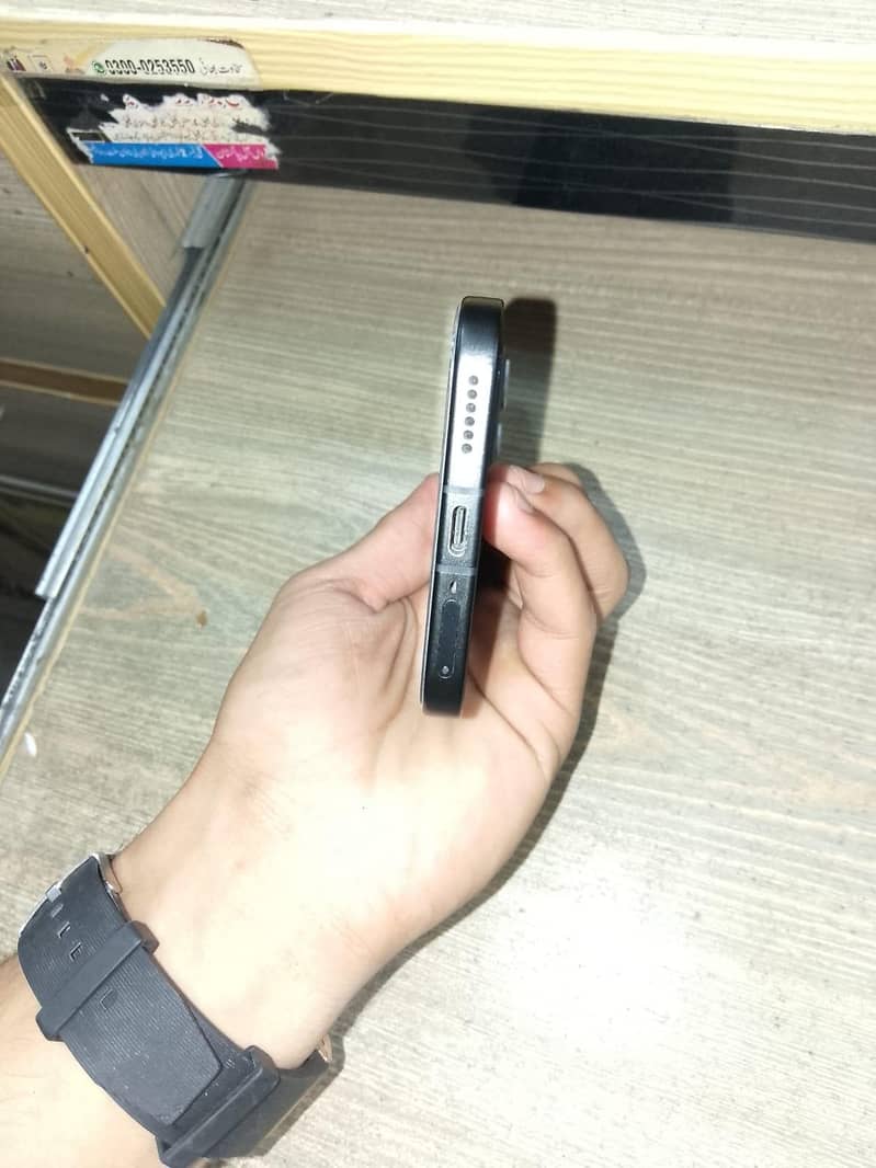 Infinix Note 60 4