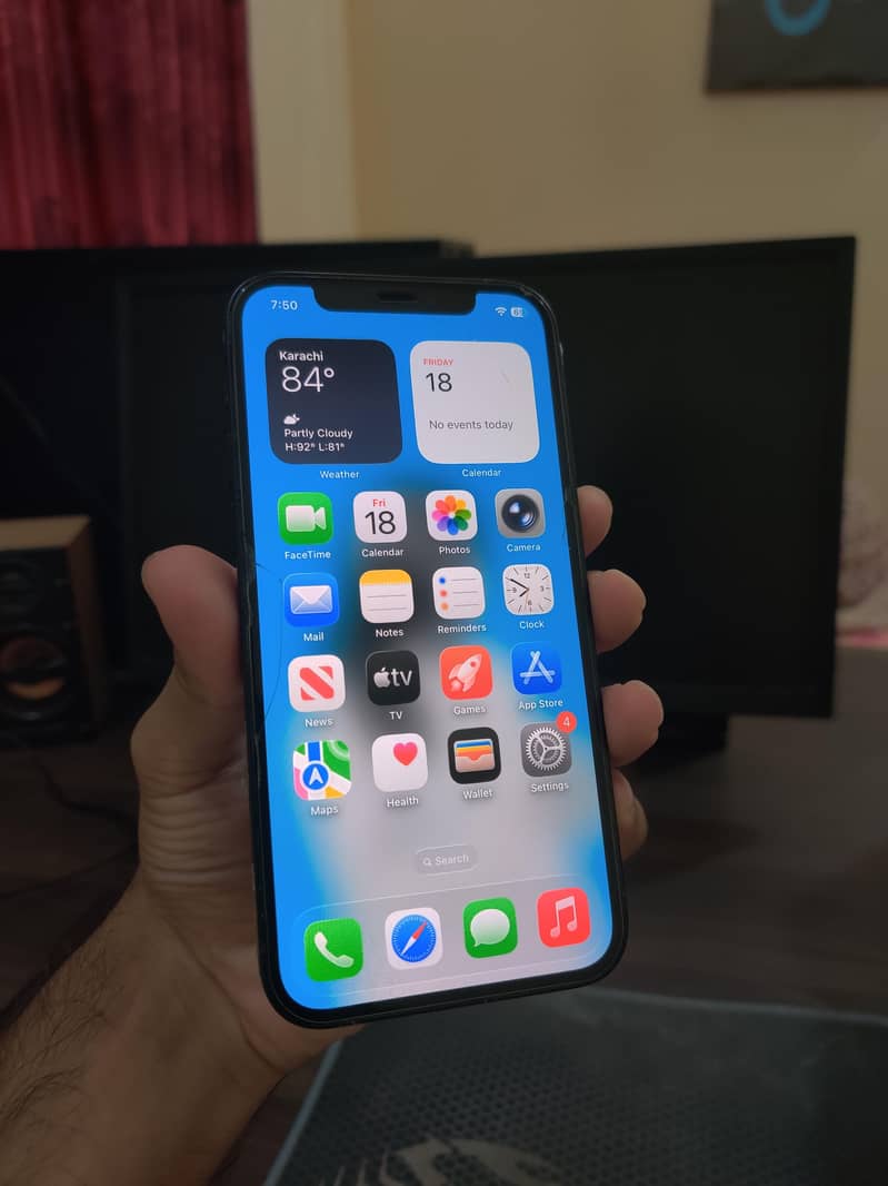 Apple iPhone 12 5