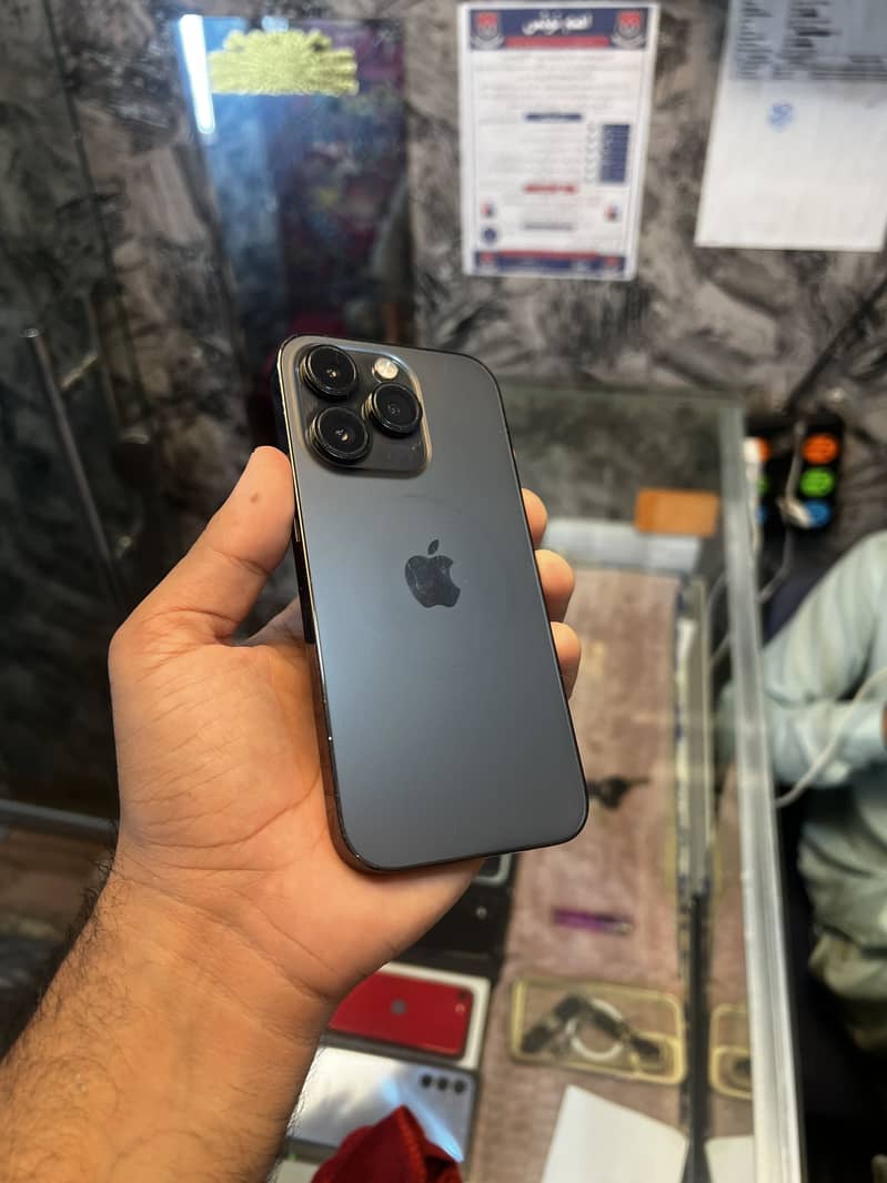 Apple iPhone 14 Pro 6