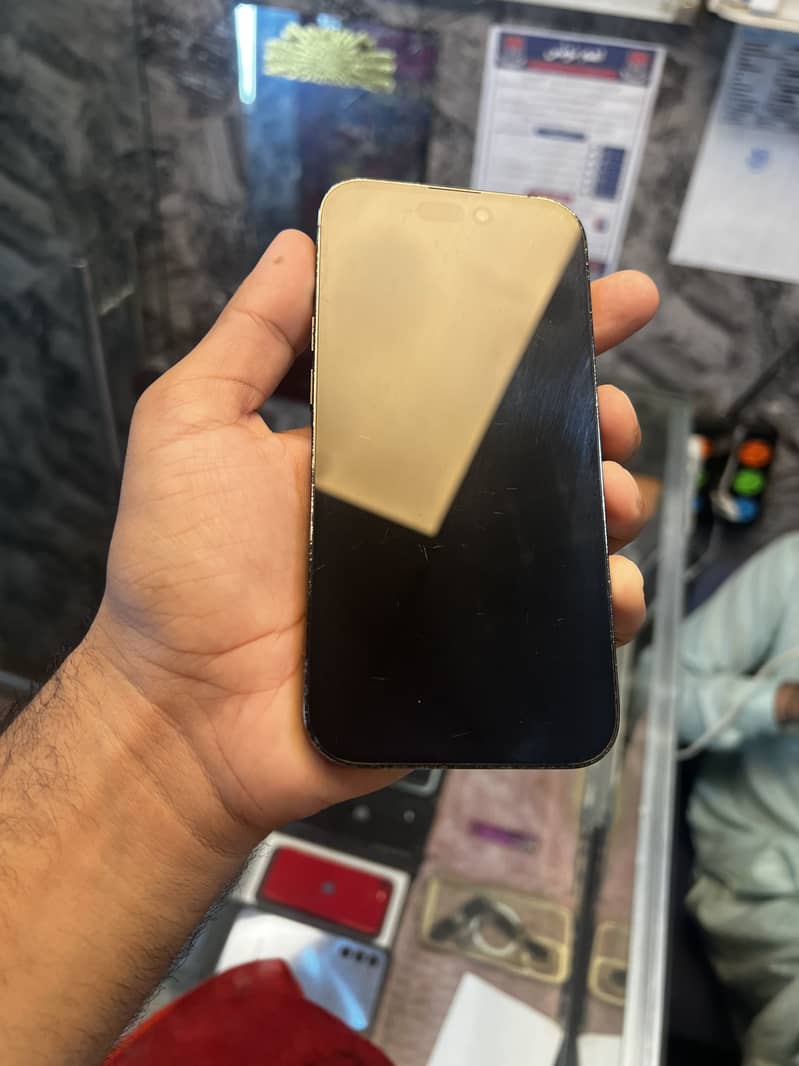 Apple iPhone 14 Pro 9