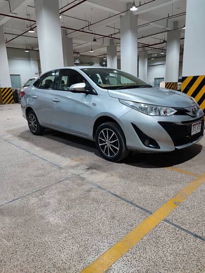 Toyota Yaris ativ 2021