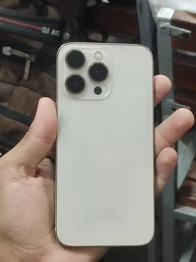 Apple iPhone 13 Pro
