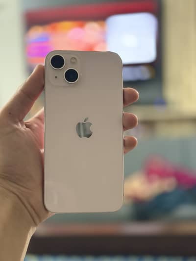 Apple iPhone 13