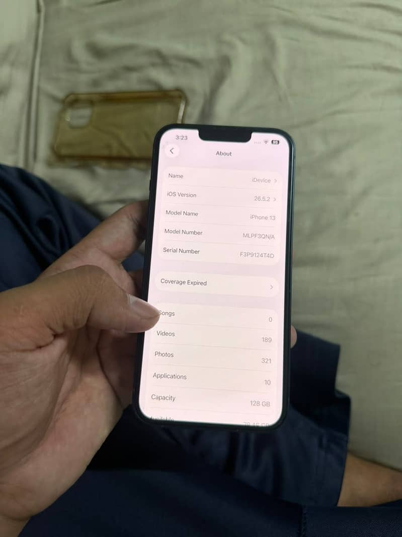 Apple iPhone 13 simple 1