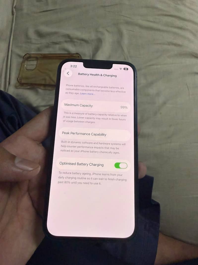 Apple iPhone 13 simple 5