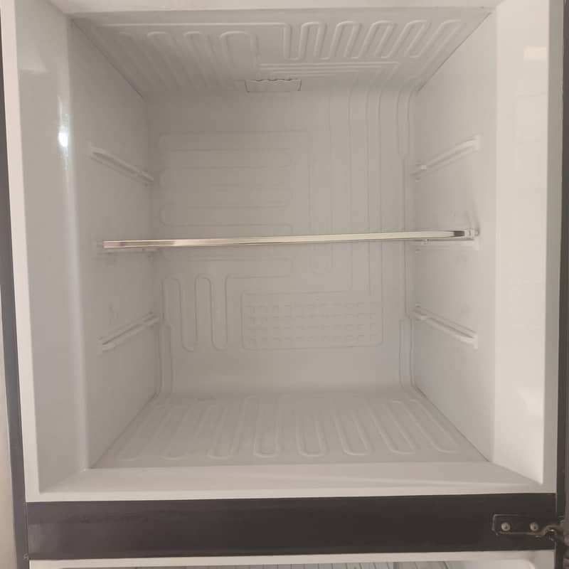 Pel jumbo inverter refrigerator/fridge double door excellent condition 2