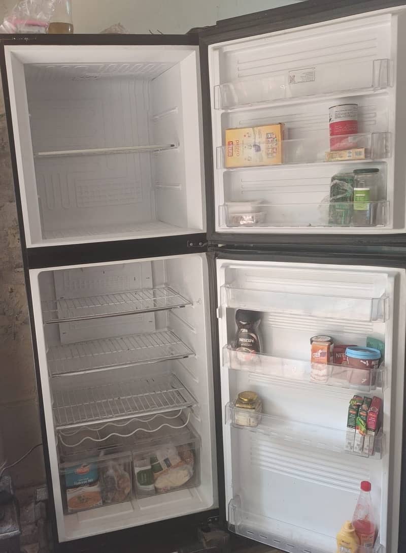 Pel jumbo inverter refrigerator/fridge double door excellent condition 4