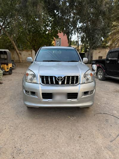 Toyota Prado 2005 | 2.7 Petrol | 7 Seater | 2013 Registered