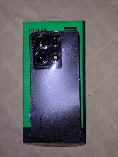 Infinix Note 30