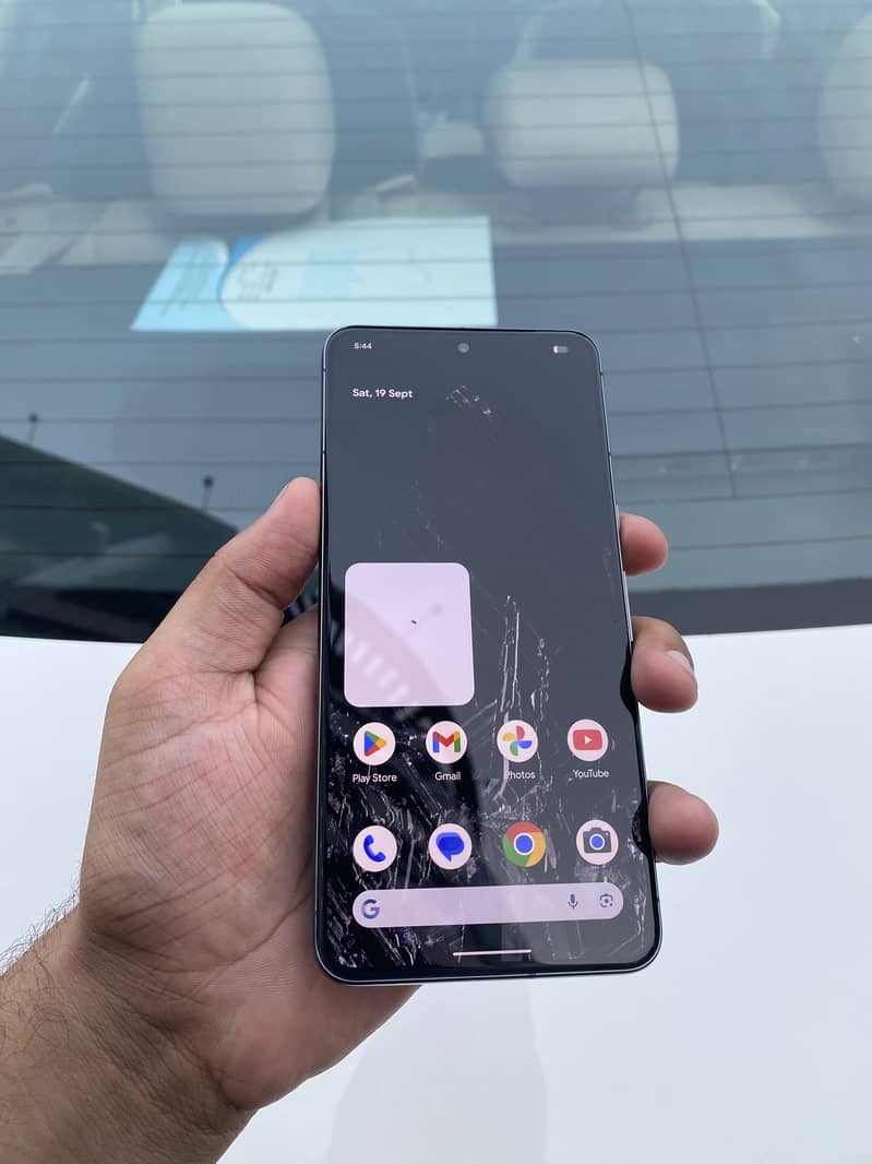 Google Pixel 8 Pro 2