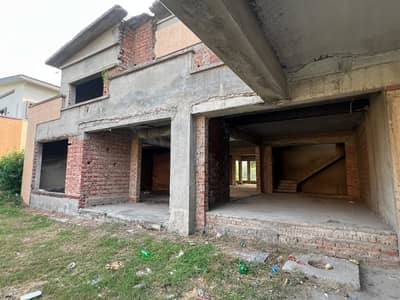 02-Kanal Premium Gray Structure Villa with Direct Golf View Defence Raya Phase-06, DHA Lahore