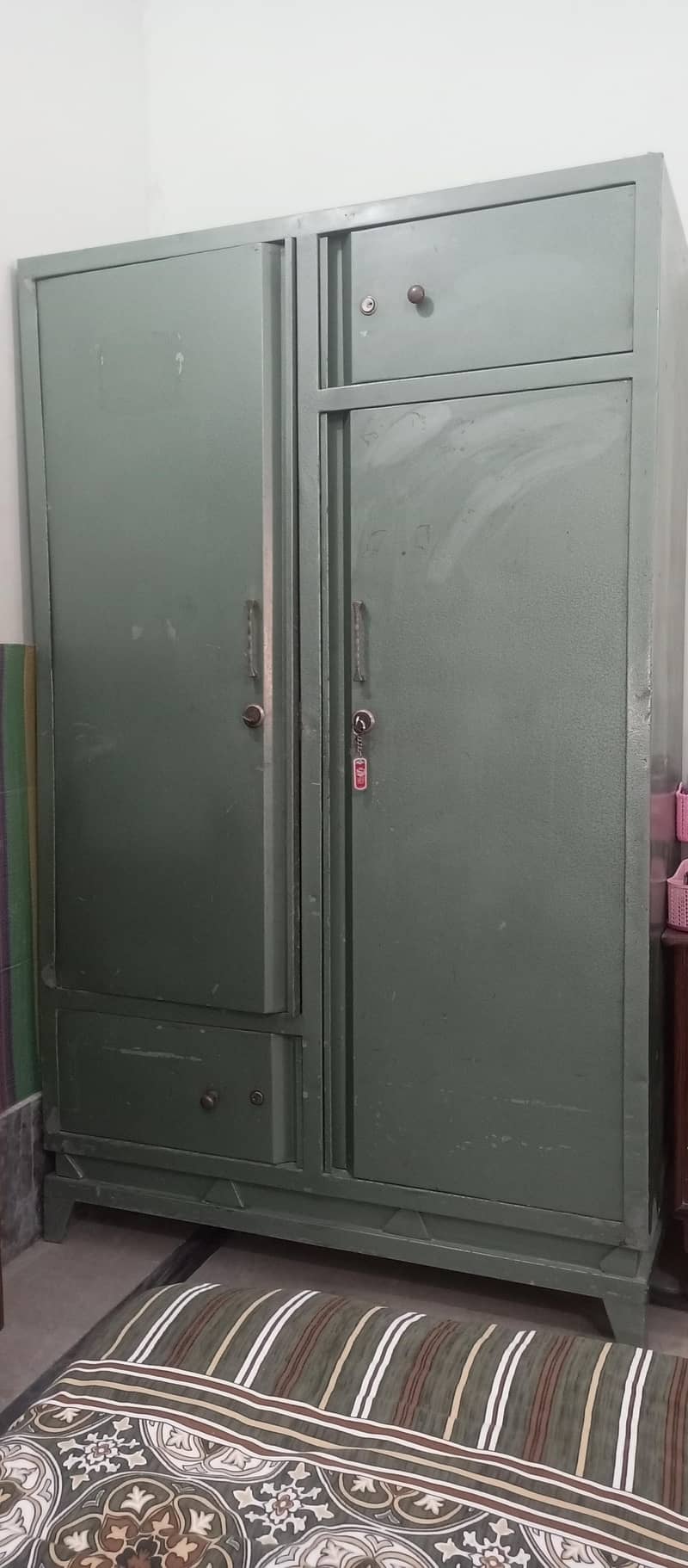 2 Door Wardrobe 0