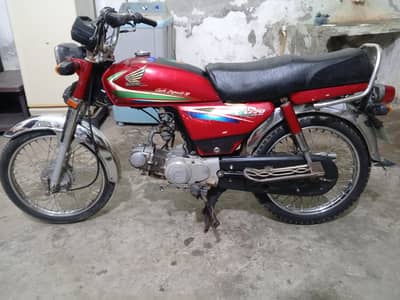 Honda CD70 jeniun bike urgent sale