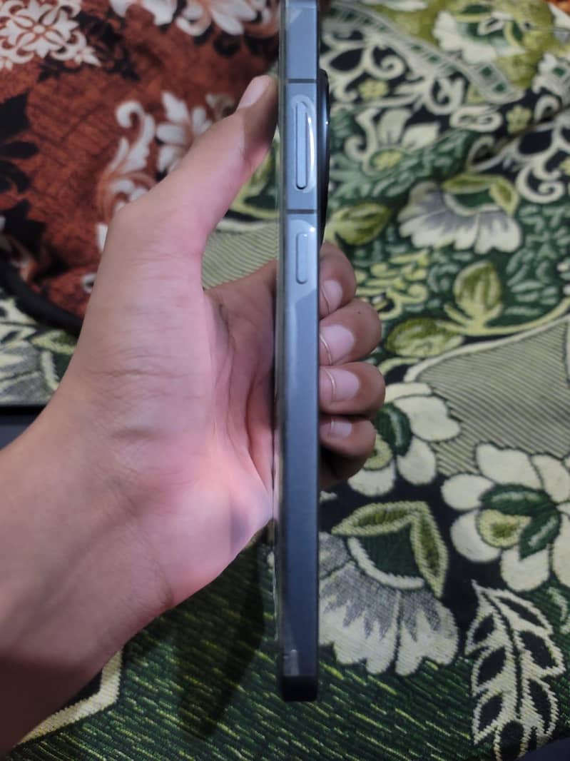 One Plus Ace 5 4