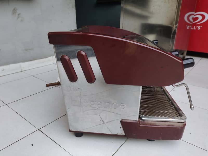 Coffee Machine + Grinder 6