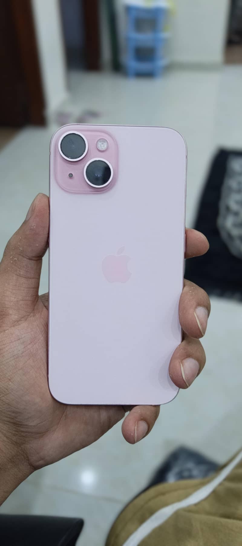 Apple iPhone 15 7