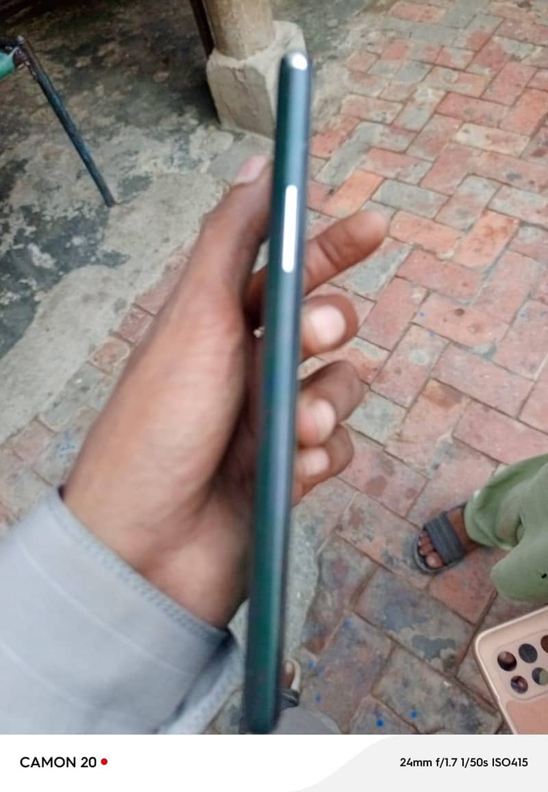 one plus 8T 2