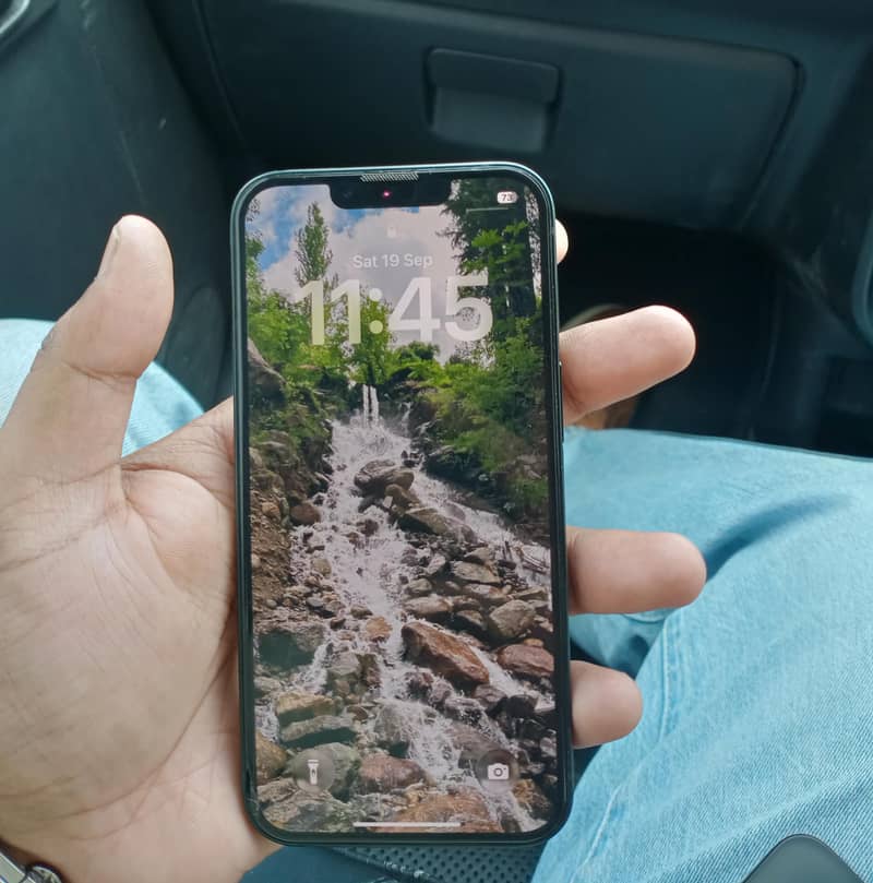 Apple iPhone 14 0