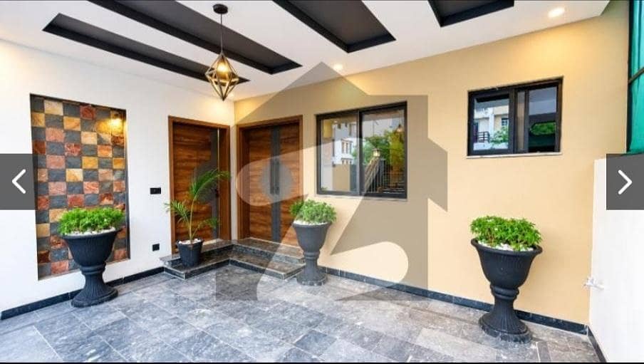 corner house 3