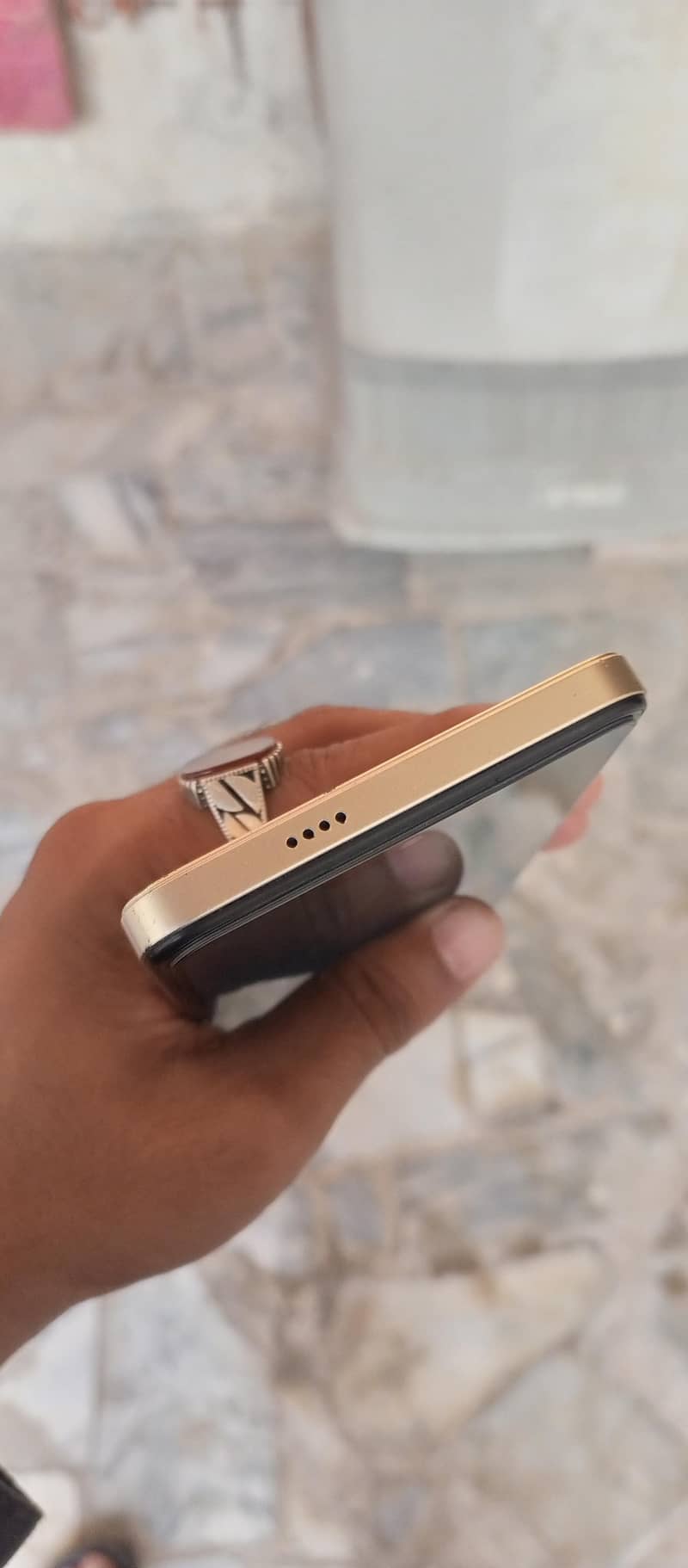Tecno Spark 20C 4