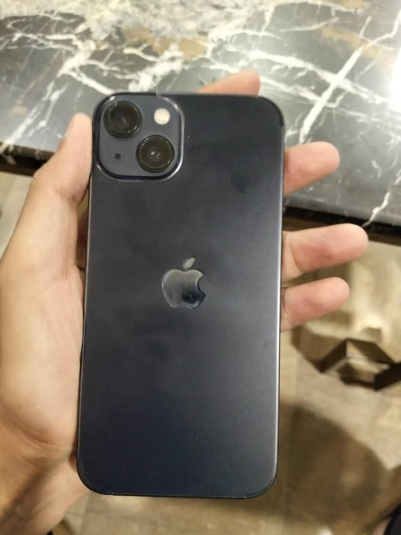 Apple iPhone 13 0