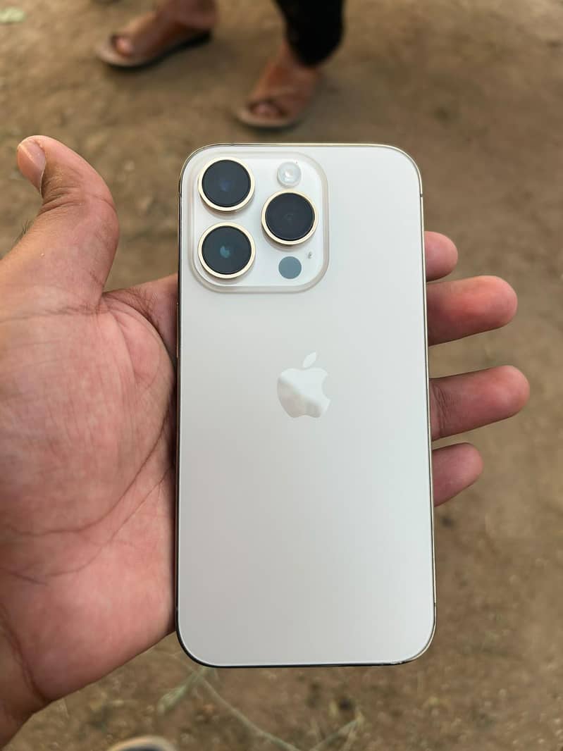 Apple iPhone 14 Pro 6