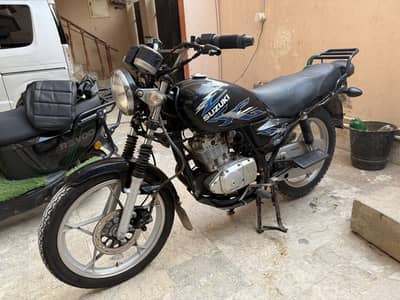 Suzuki GS150cc Self Start With Alloy Rim