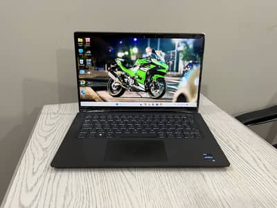 Dell Latitude 7430 2 in 1 Core i7 12th Generation Touch Screen 360•