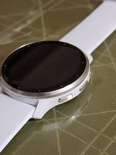 Garmin Venu 3, few days used, good as NEW, built-in mic/speaker