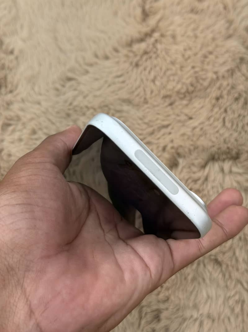 Apple iPhone 17 Pro Max(Exchange) 4