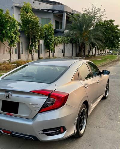 Honda Civic VTi Oriel Prosmatec 2017 for sale in Bahria Town Lahore