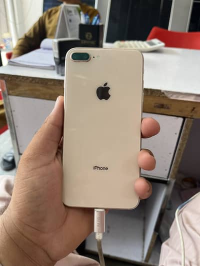 Apple iPhone 8 Plus