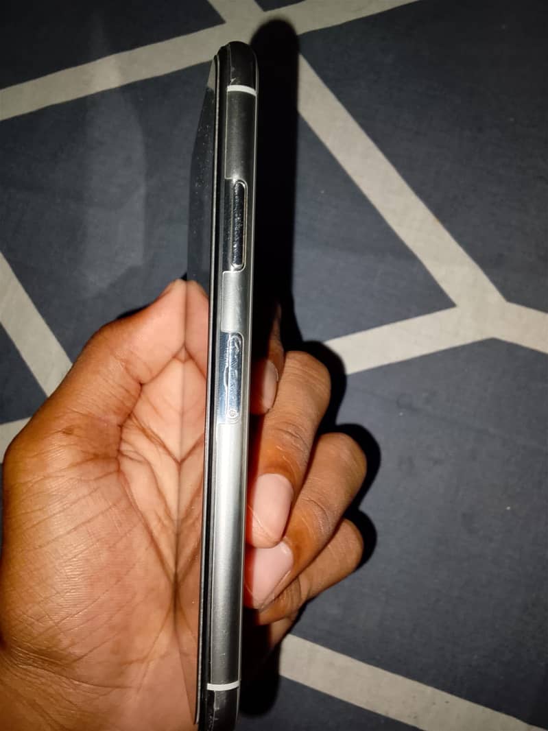 Apple iPhone X 2