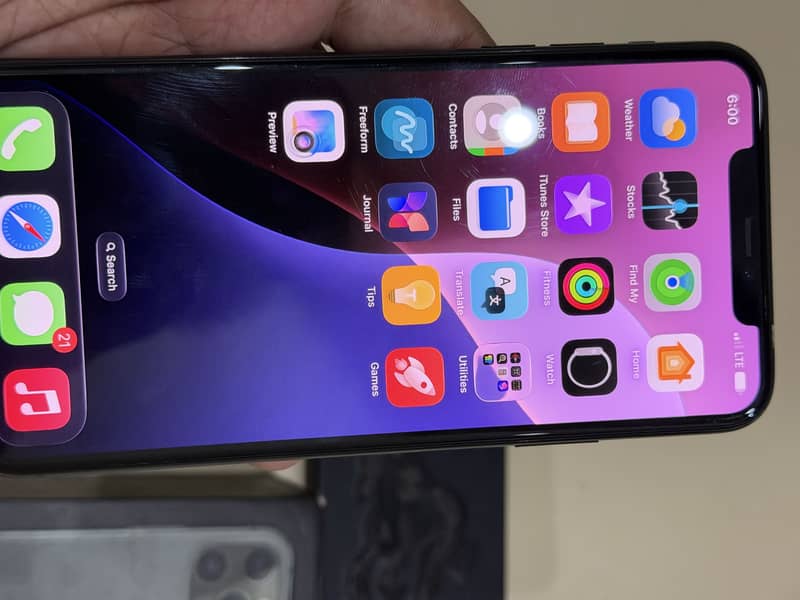 Apple iPhone 11 Pro Max 5