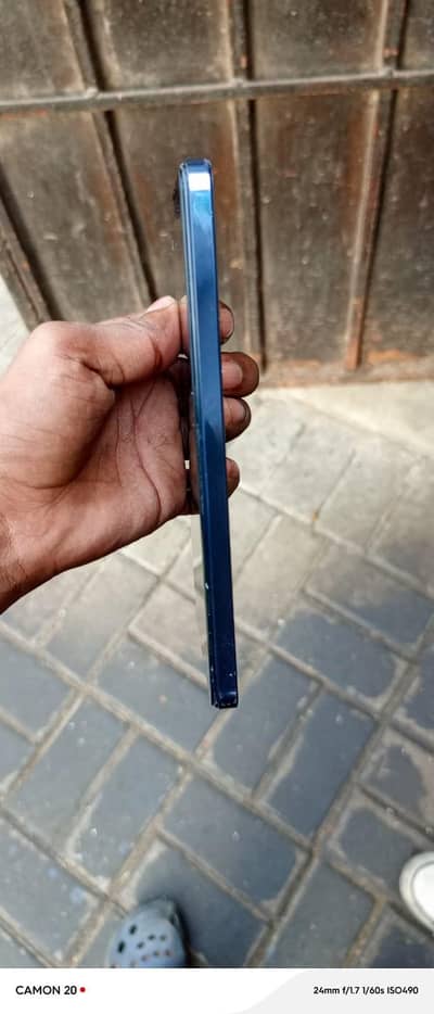 vivo y100