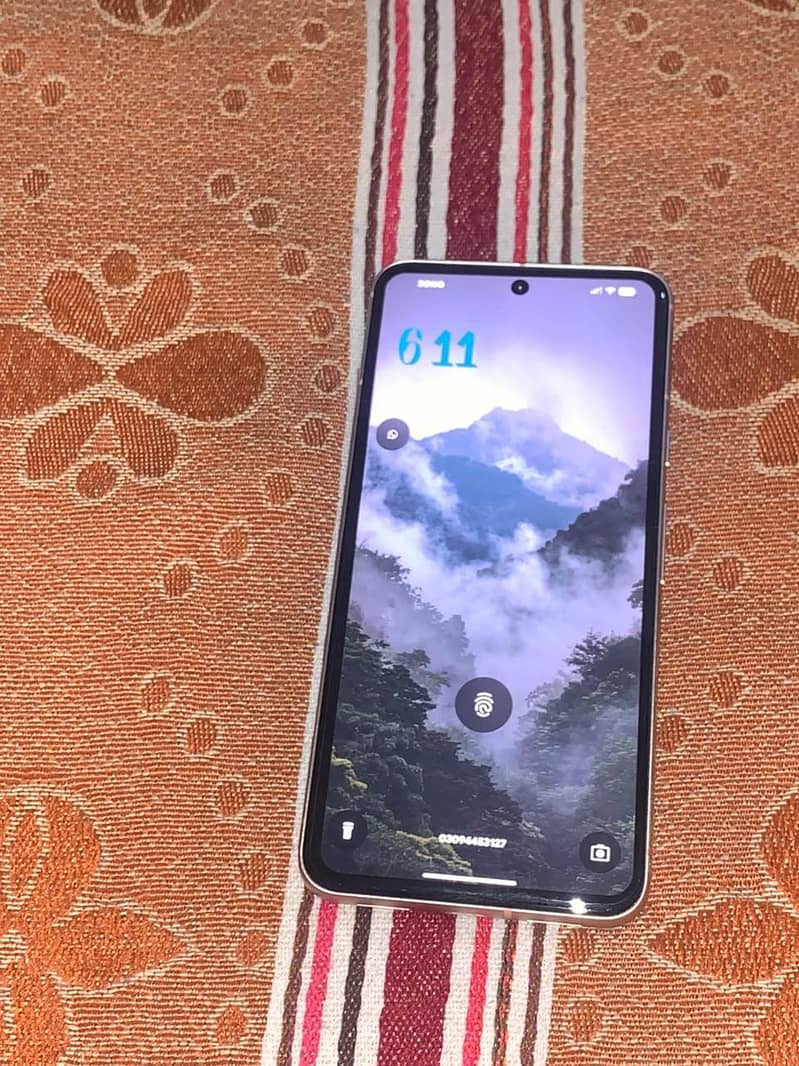 Google Pixel 8 2