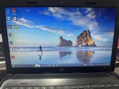 HP 1000 128 SSD  4gb Ram 10/9