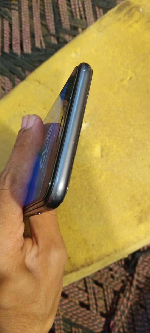 Apple iPhone 8 Plus 6