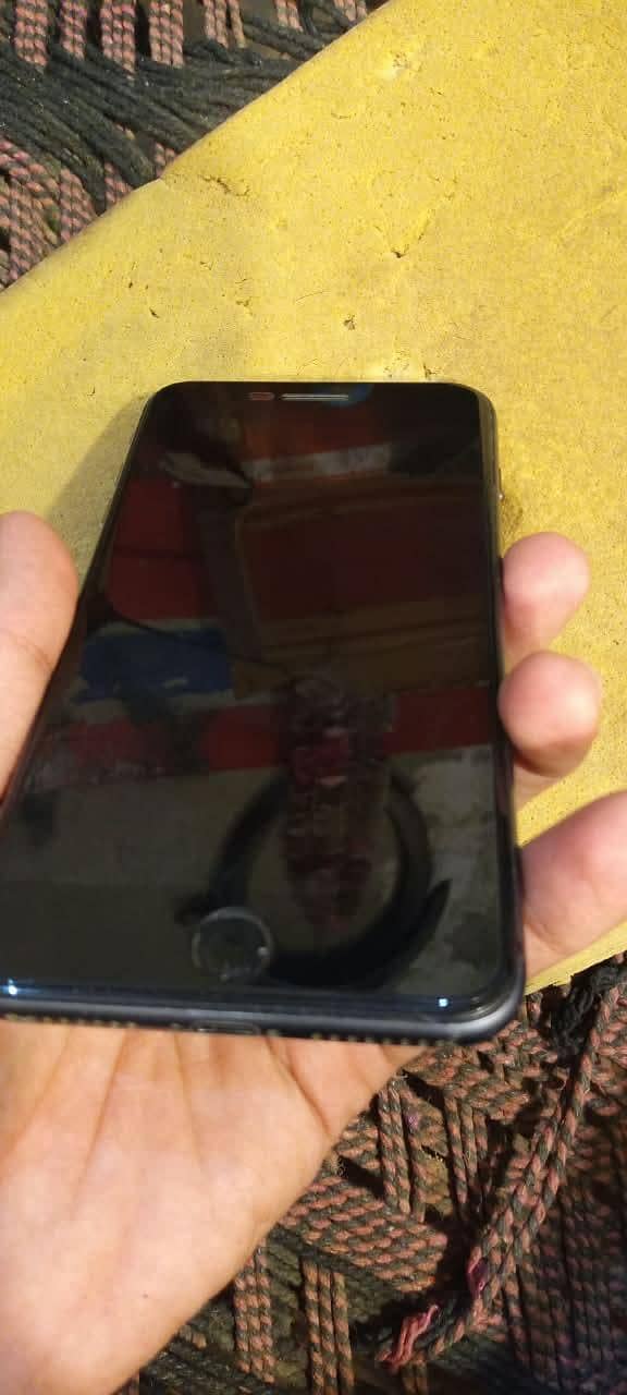 Apple iPhone 8 Plus 8